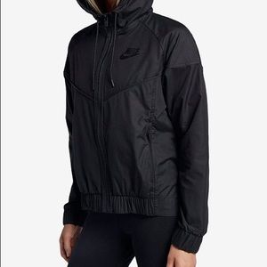 Nike Windrunner Jacket, NWT!!